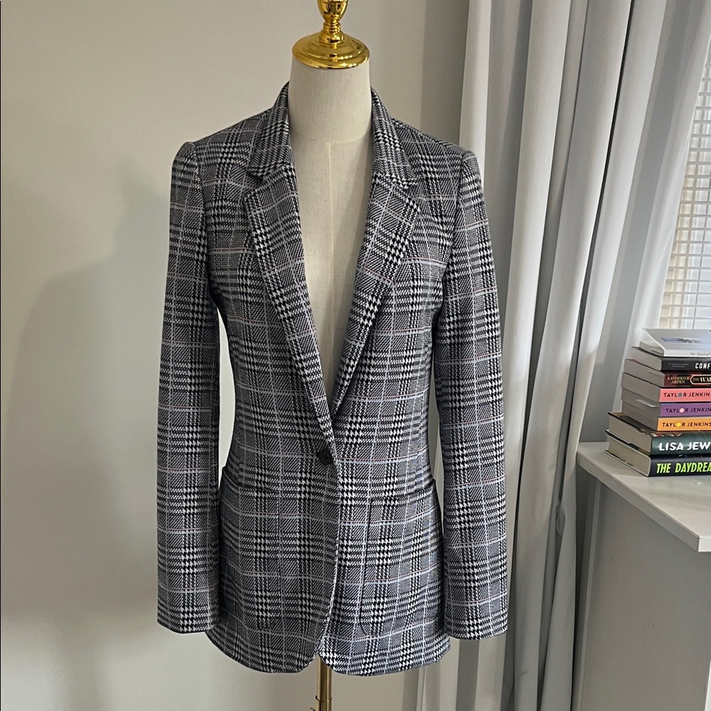 NWT GAP Black and White Plaid Blazer